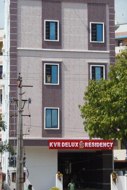 Kvr Deluxe Residency Villa Tirupati Exterior foto