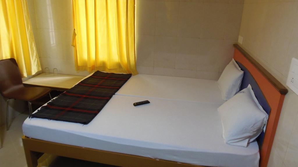 Kvr Deluxe Residency Villa Tirupati Cameră foto