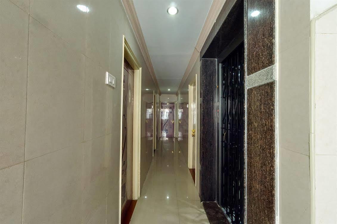 Kvr Deluxe Residency Villa Tirupati Exterior foto